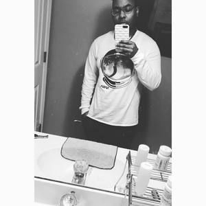 Meet your Posher, Johnathan